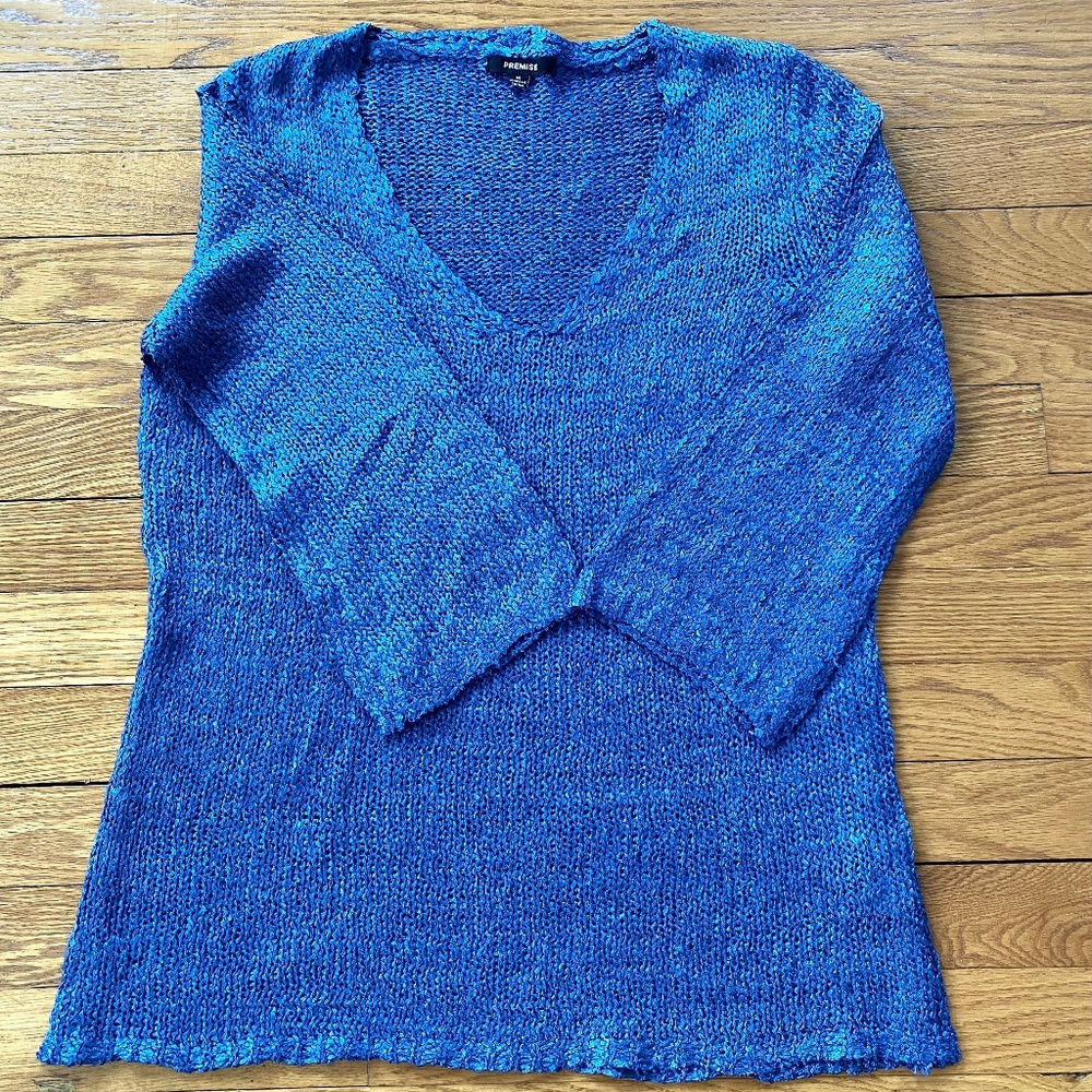 Blue, 3/4 Sleeve, Knit Shirt, Size Medium